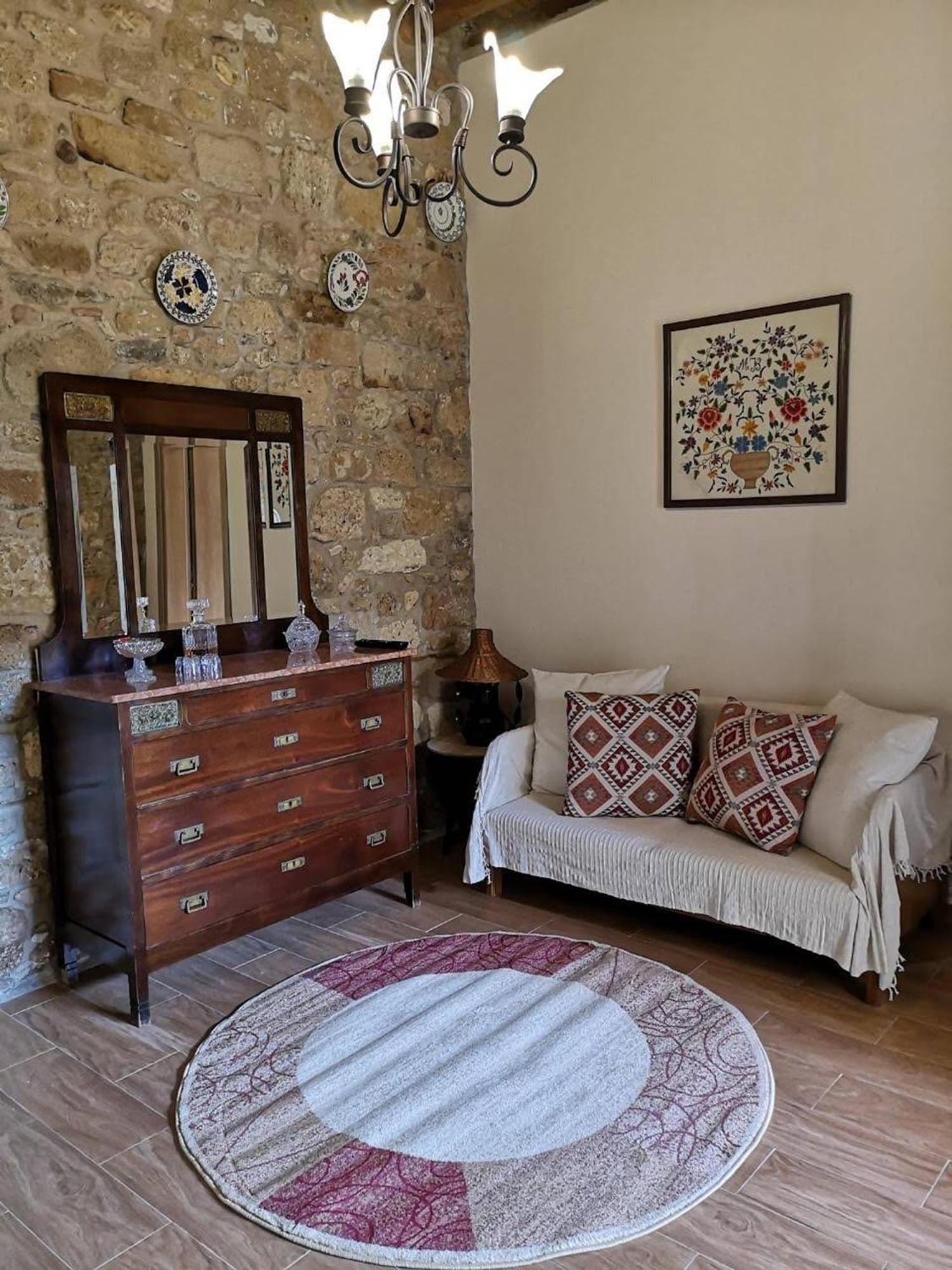 M&M Stone-Village House-Family-Vintage Líndos Dış mekan fotoğraf