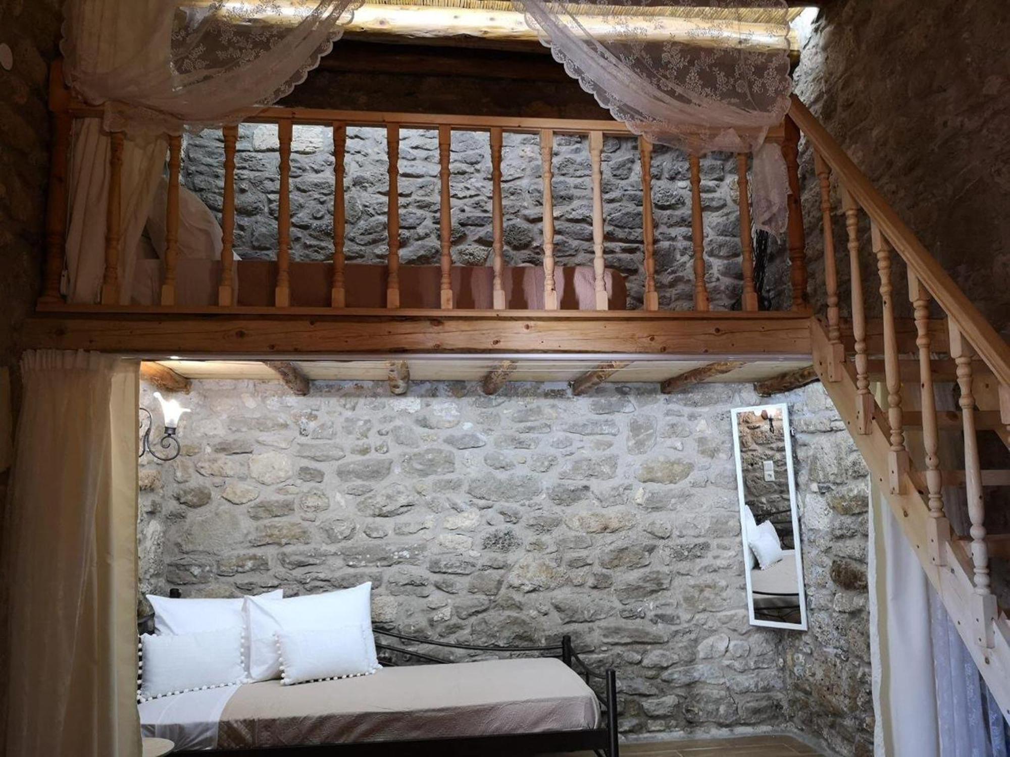 M&M Stone-Village House-Family-Vintage Líndos Dış mekan fotoğraf